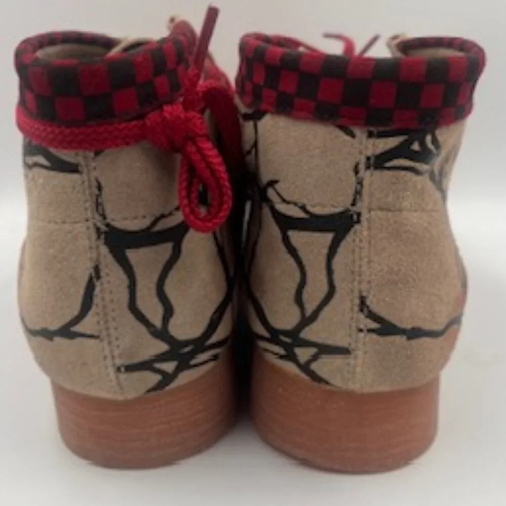 NEW Hellfire Club Shoes Mens Size 8.5 Clarks Walkable Strange Things D & D NWOB
